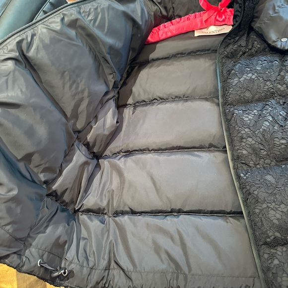 Brand new never worn Valentino down filled puffer jacket. - Picture 3 of 9